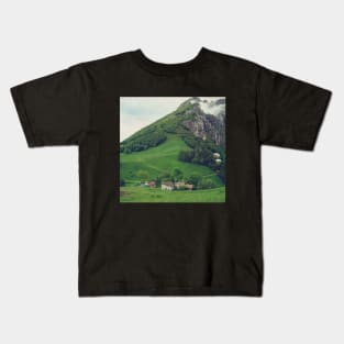 Italy sightseeing trip photography from city scape Milano Bergamo Lecco Kids T-Shirt